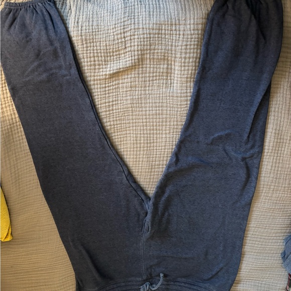 Ugg lined sweatpants - Picture 7 of 7